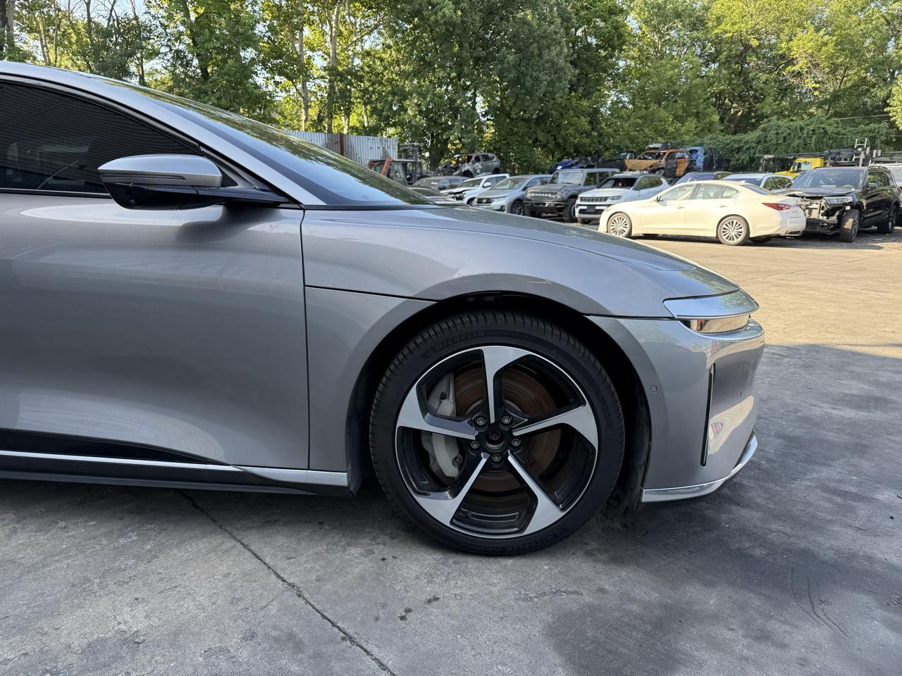 Lucid Air Touring 2025