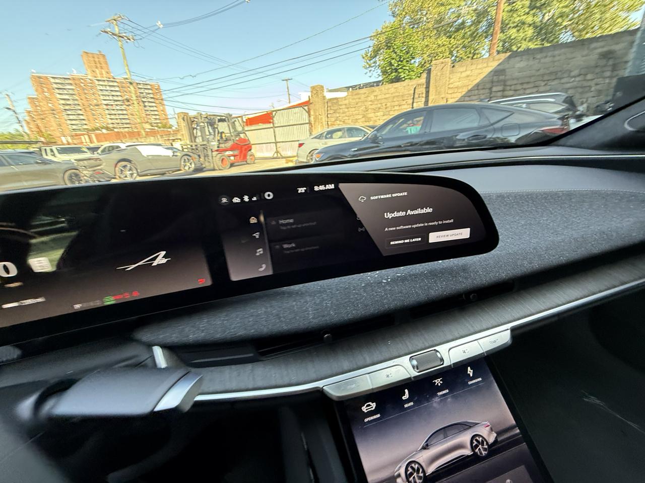 Lucid Air Touring 2025