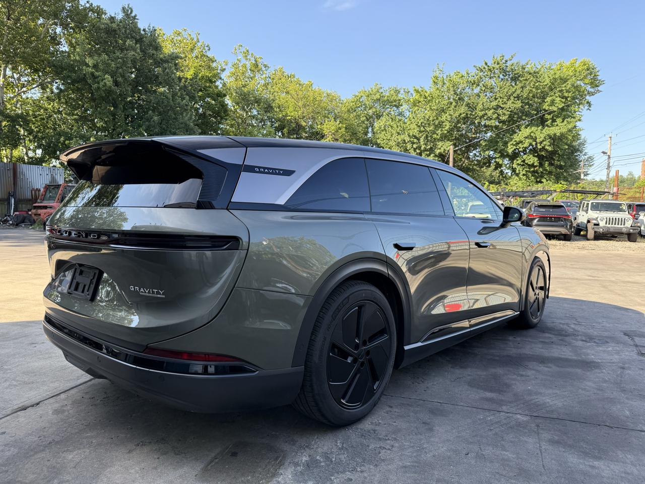 Lucid Gravity Grand Touring 2026