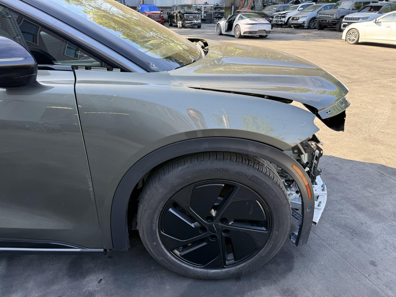 Lucid Gravity Grand Touring 2026