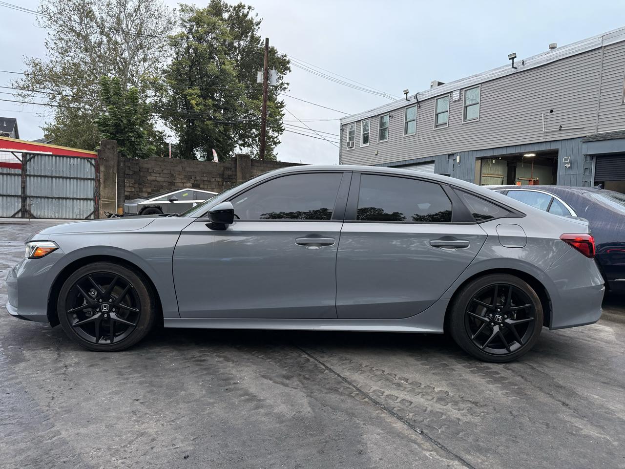 Honda Civic Sport Hybrid 2025
