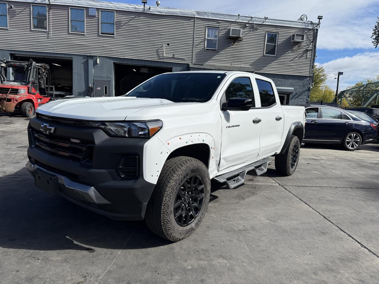 Chevrolet Colorado 4WD Crew Cab Trail Boss 2026