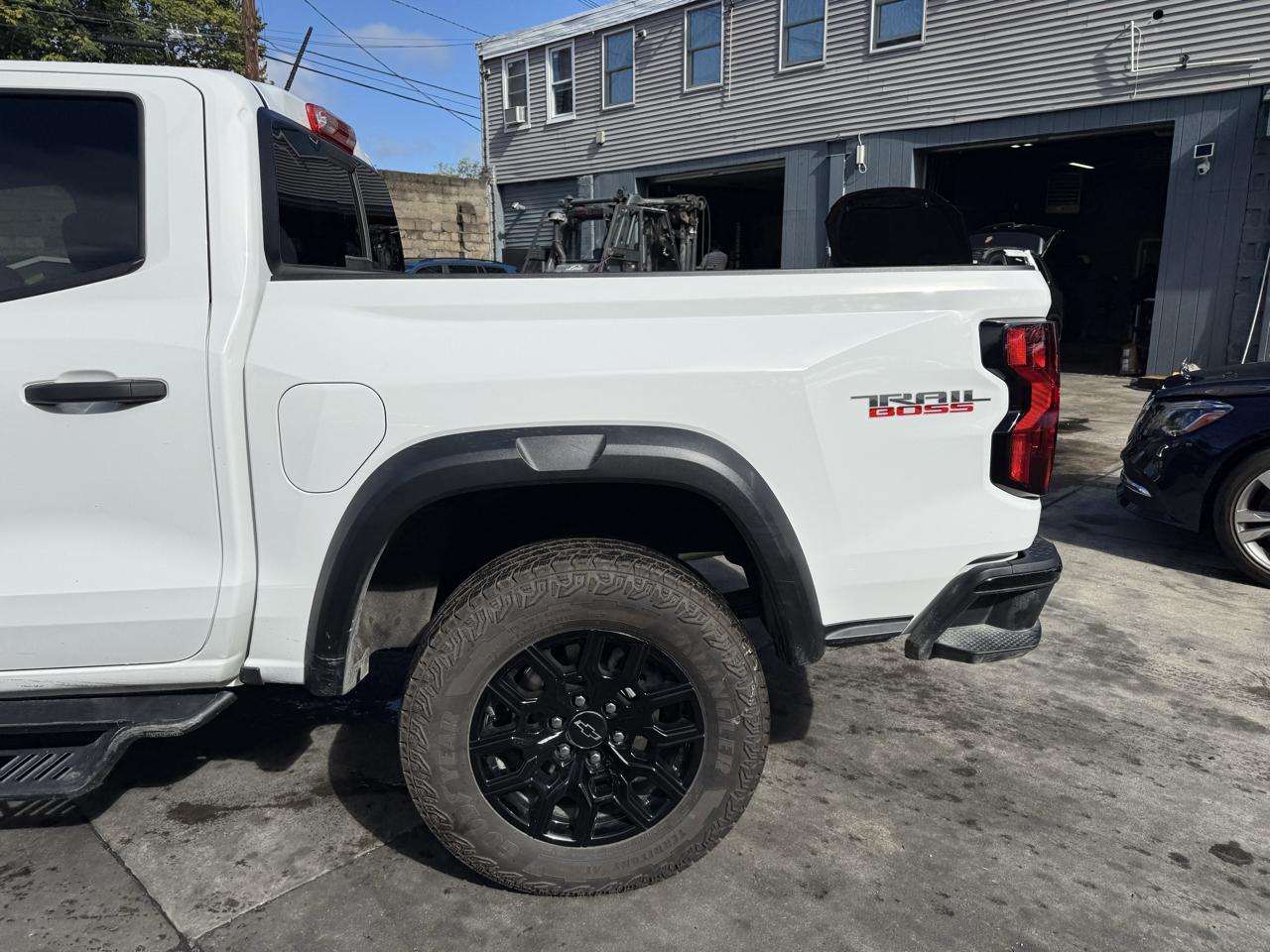 Chevrolet Colorado 4WD Crew Cab Trail Boss 2026
