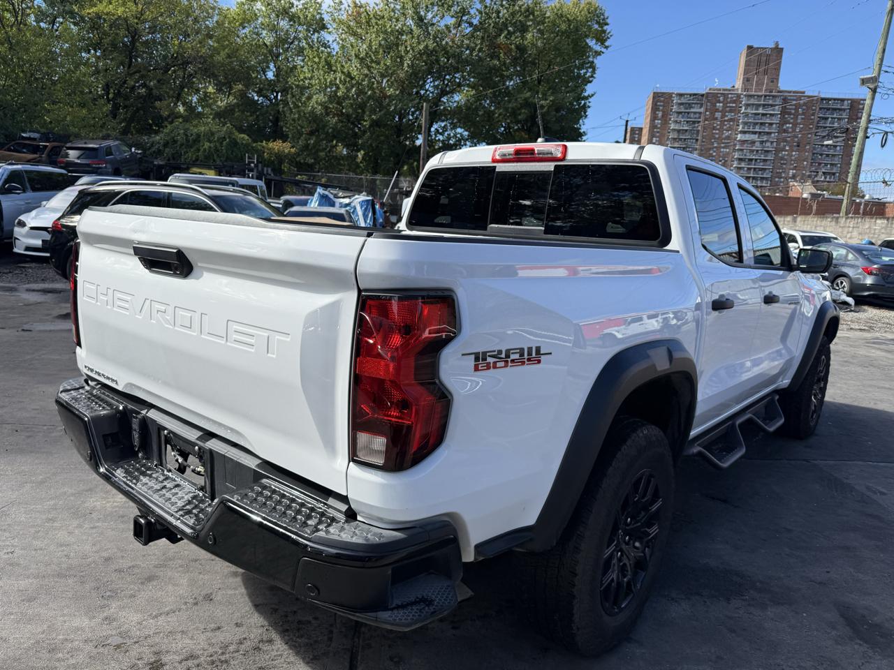 Chevrolet Colorado 4WD Crew Cab Trail Boss 2026