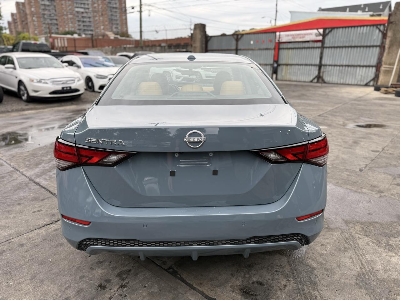 Nissan Sentra SV 2025