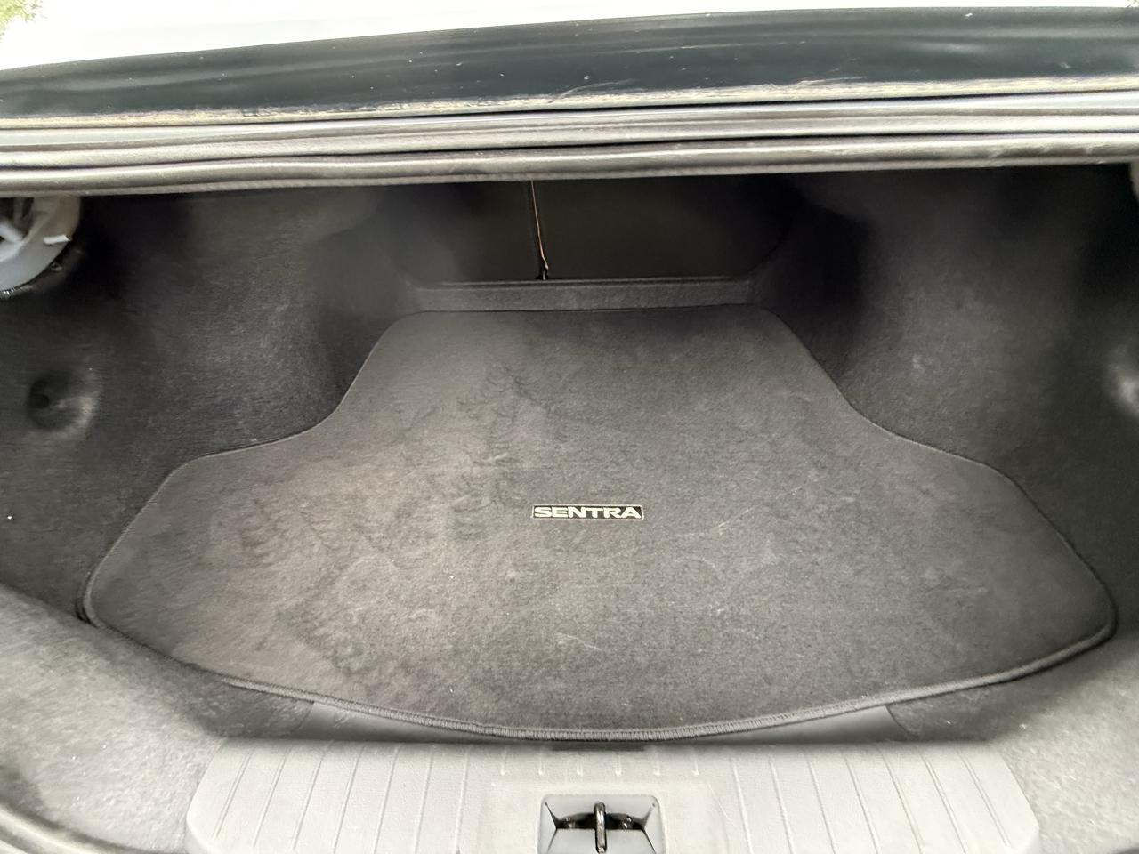 Nissan Sentra SV 2025
