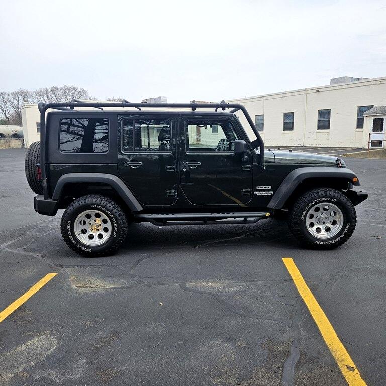 Jeep Wrangler Unlimited Sport 4WD 2011 Jeep Wrangler Unlimited Sport 4WD 2011