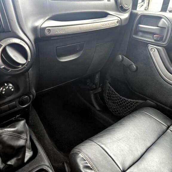 Jeep Wrangler Unlimited Sport 4WD 2011 Jeep Wrangler Unlimited Sport 4WD 2011