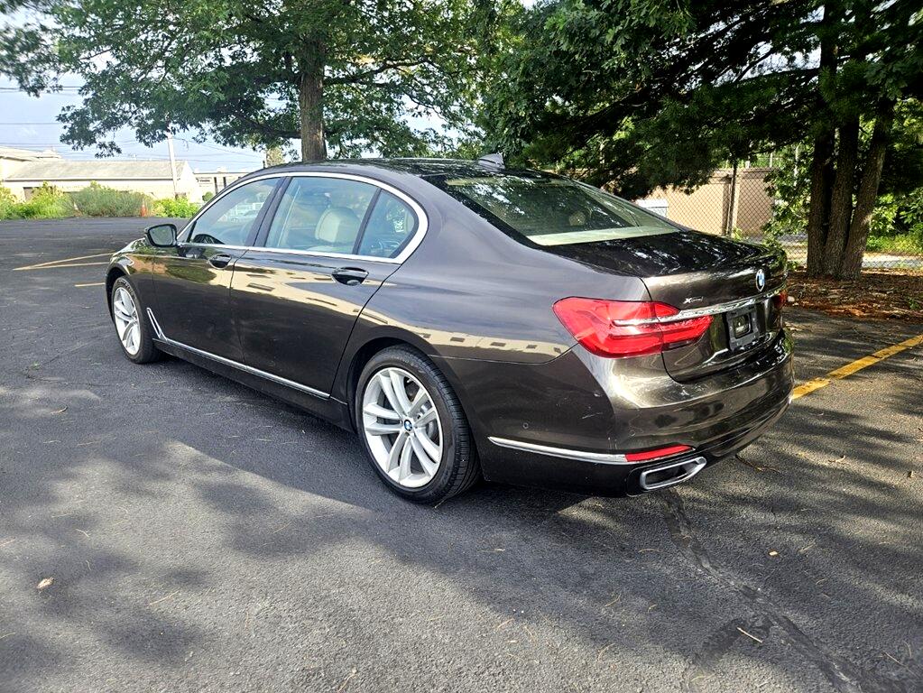 BMW 7-Series 750i xDrive 2016 BMW 7-Series 750i xDrive 2016
