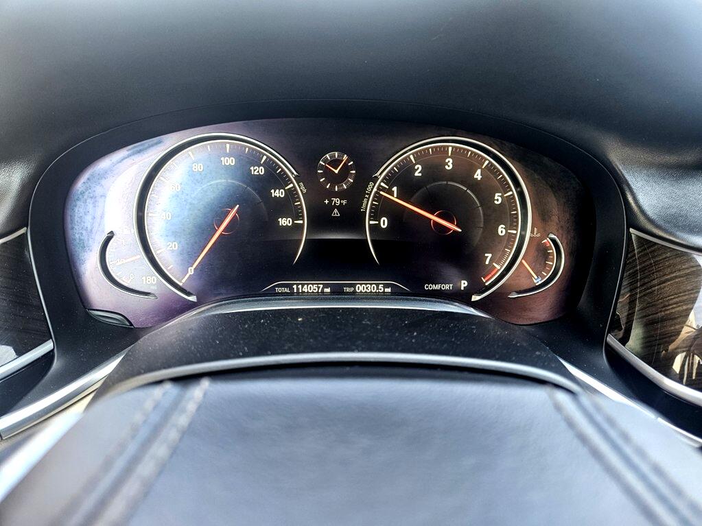 BMW 7-Series 750i xDrive 2016 BMW 7-Series 750i xDrive 2016