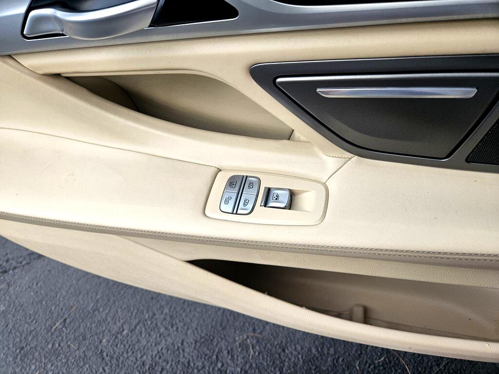 BMW 7-Series 750i xDrive 2016 BMW 7-Series 750i xDrive 2016