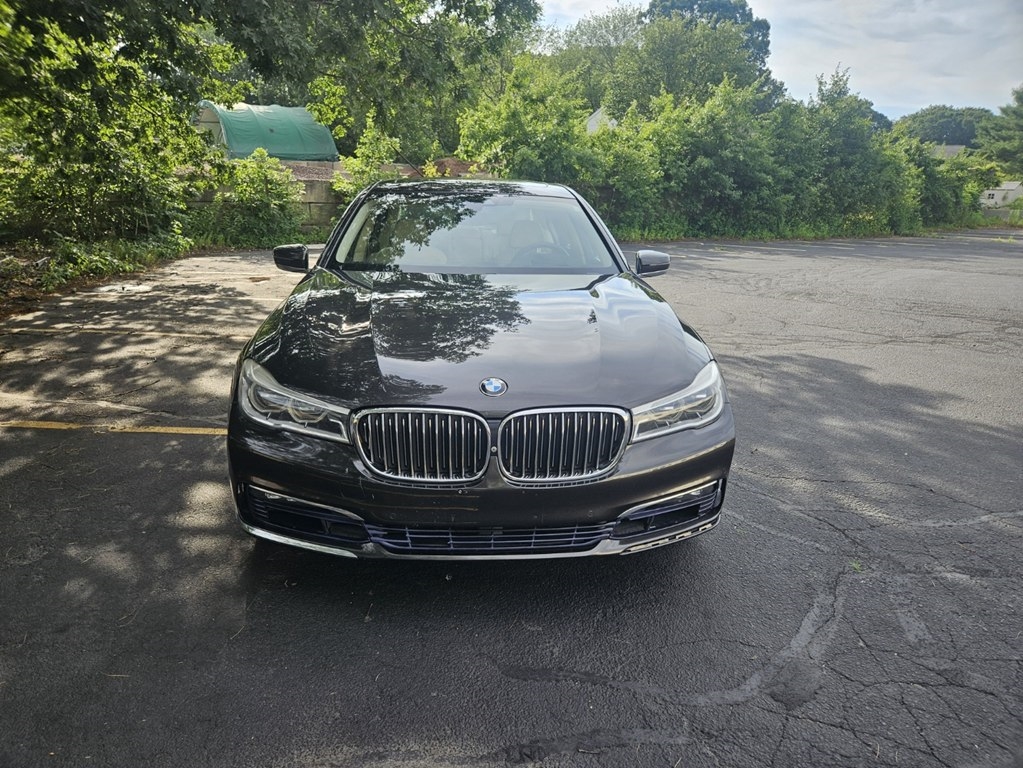 BMW 7-Series 750Li xDrive 2016