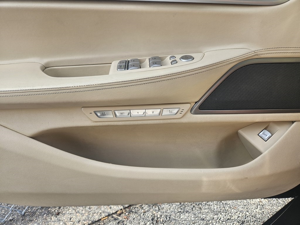 BMW 7-Series 750Li xDrive 2016