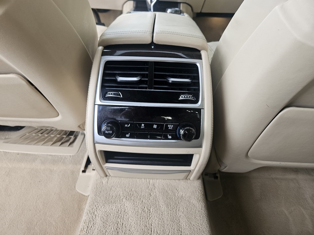 BMW 7-Series 750Li xDrive 2016