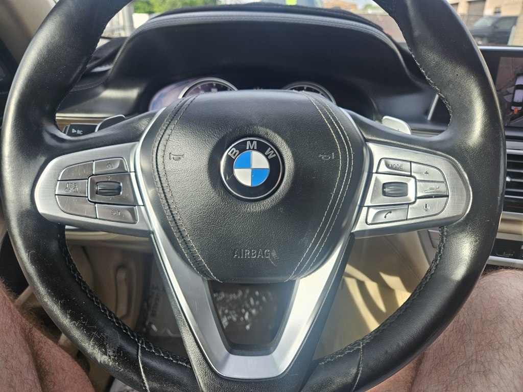 BMW 7-Series 750Li xDrive 2016