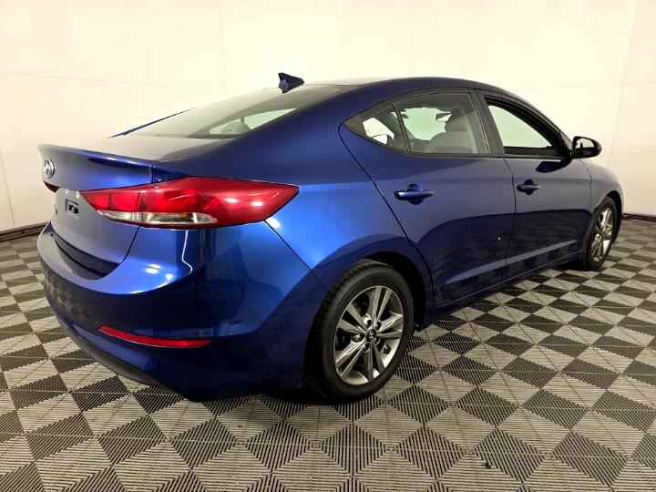 Hyundai Elantra Value Edition 6A 2017 Hyundai Elantra Value Edition 6A 2017