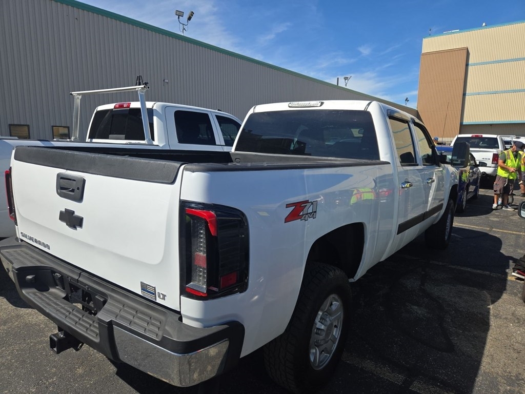 Chevrolet Silverado 2500HD Work Truck Crew Cab 4WD 2007