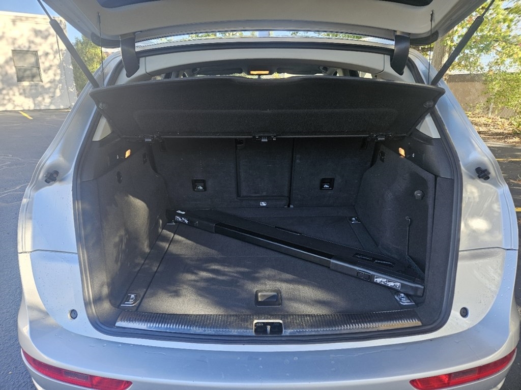 Audi Q5 2.0 quattro Premium 2014 Audi Q5 2.0 quattro Premium 2014