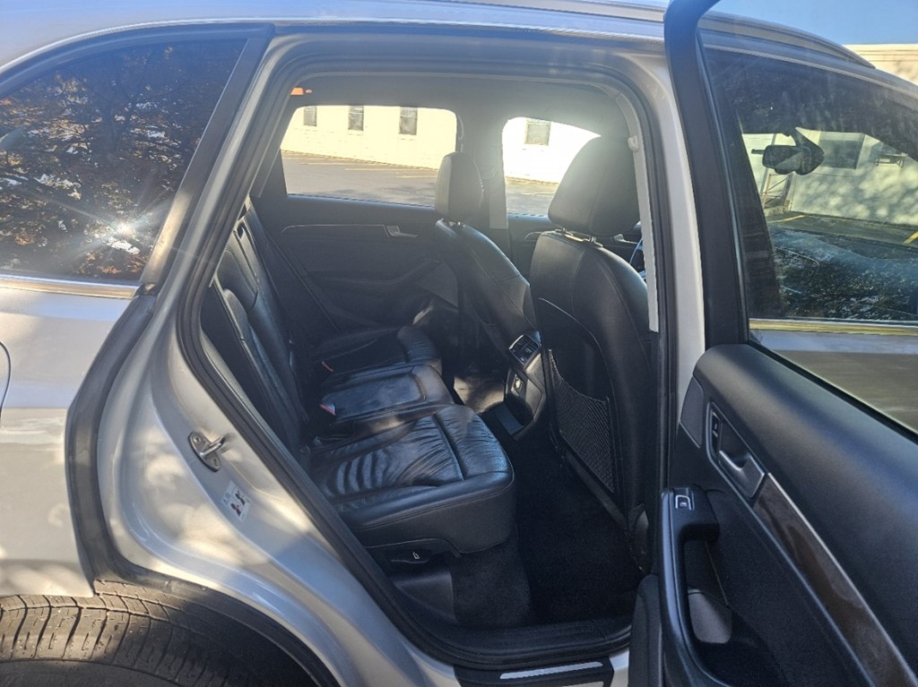 Audi Q5 2.0 quattro Premium 2014 Audi Q5 2.0 quattro Premium 2014