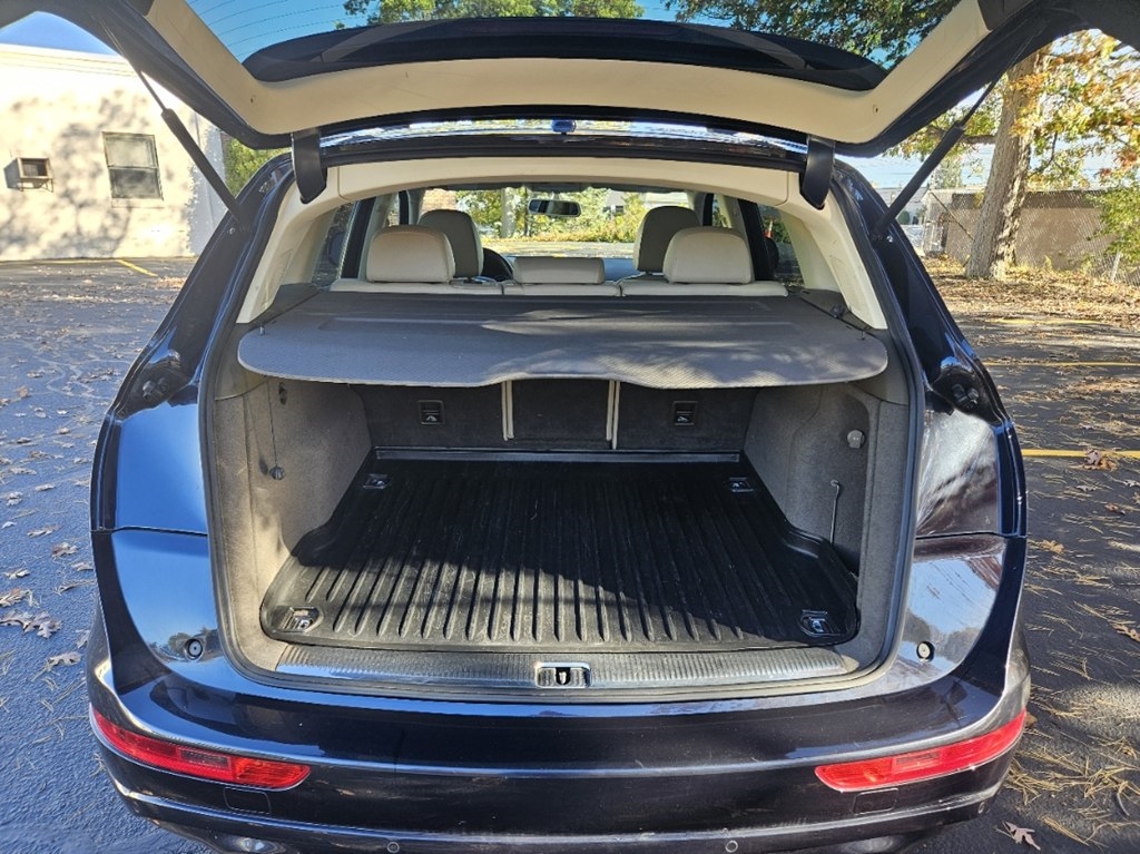 Audi Q5 2.0T Premium Plus quattro 2017 Audi Q5 2.0T Premium Plus quattro 2017