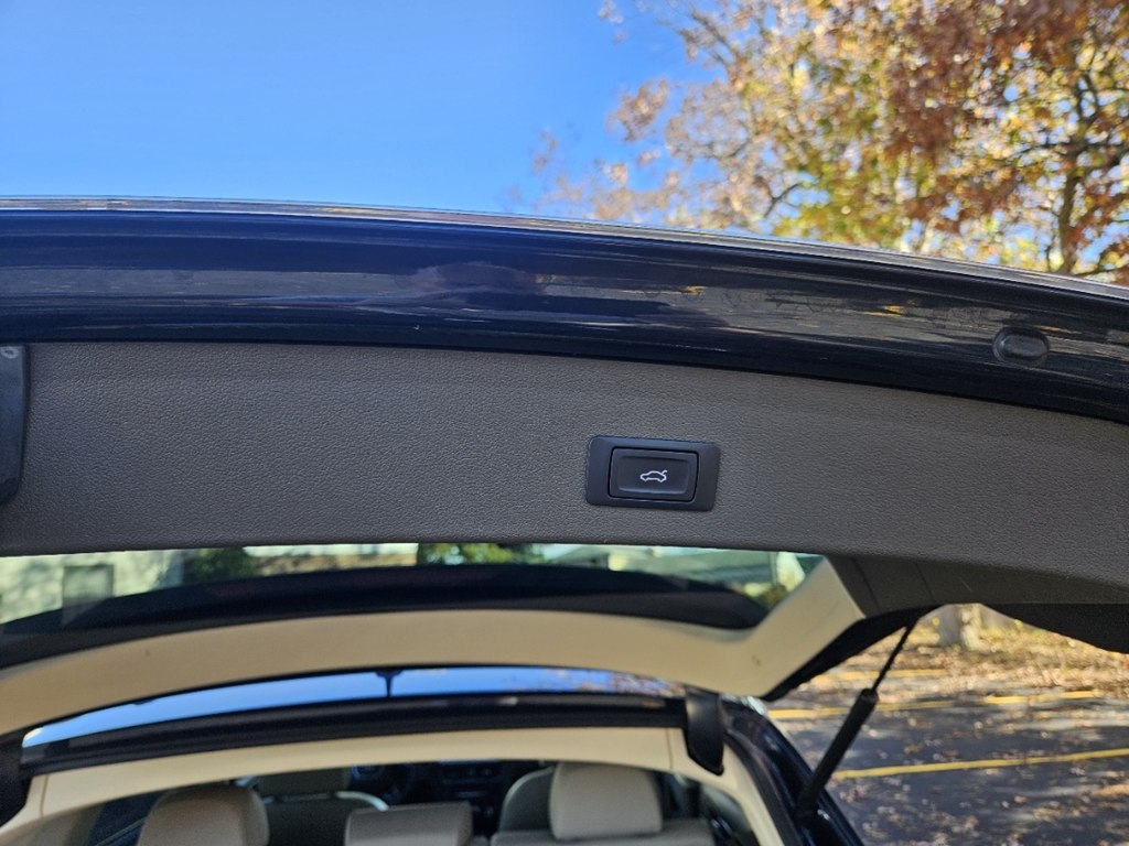 Audi Q5 2.0T Premium Plus quattro 2017 Audi Q5 2.0T Premium Plus quattro 2017