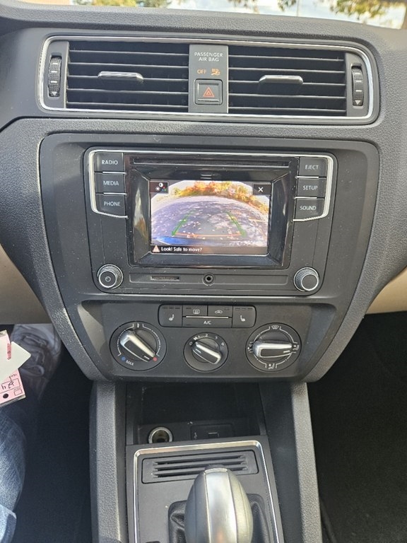 Volkswagen Jetta 1.4T SE 6A 2018 Volkswagen Jetta 1.4T SE 6A 2018