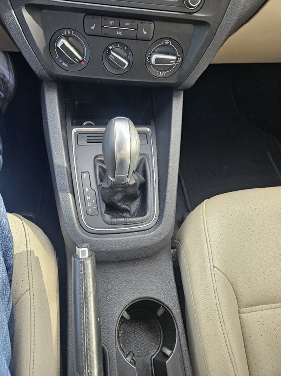 Volkswagen Jetta 1.4T SE 6A 2018 Volkswagen Jetta 1.4T SE 6A 2018