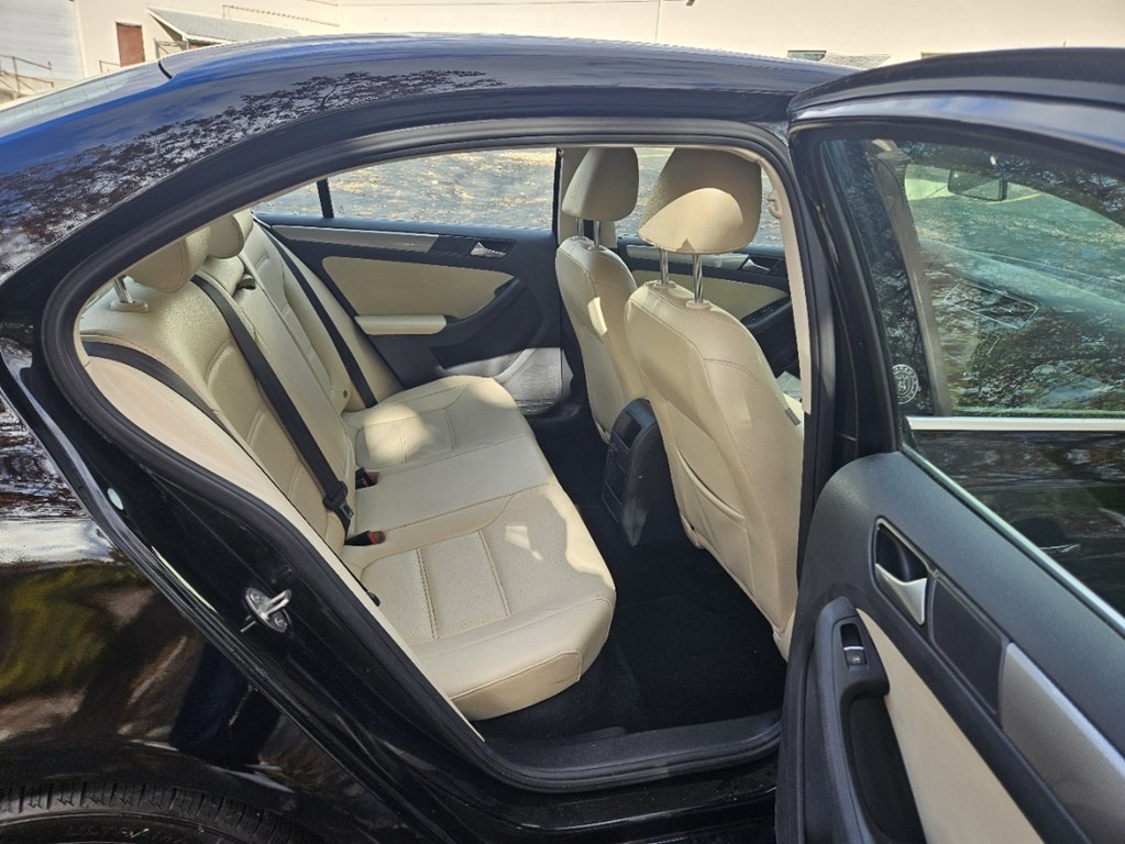 Volkswagen Jetta 1.4T SE 6A 2018 Volkswagen Jetta 1.4T SE 6A 2018