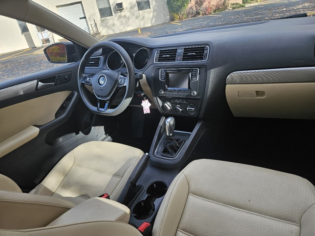 Volkswagen Jetta 1.4T SE 6A 2018 Volkswagen Jetta 1.4T SE 6A 2018