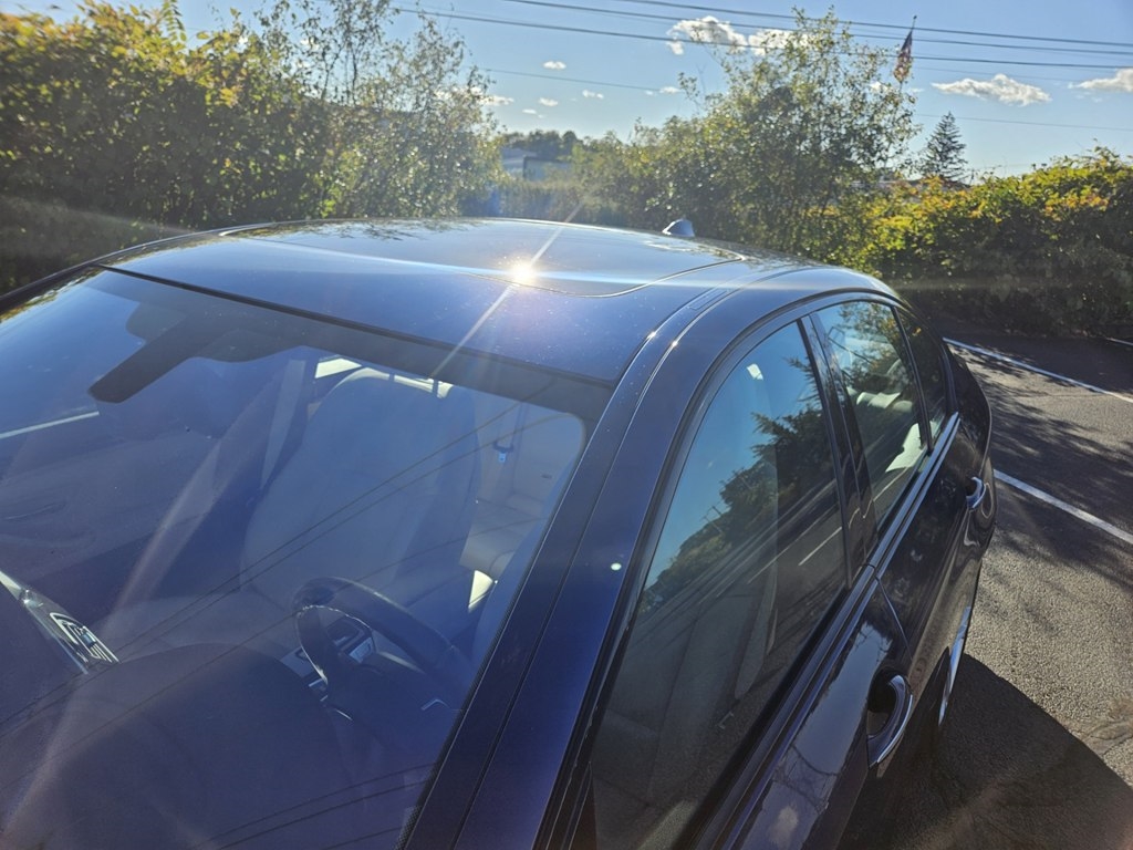 BMW 528XI  2015 BMW 528XI  2015