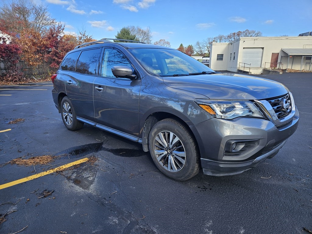 Nissan Pathfinder S 4WD 2017