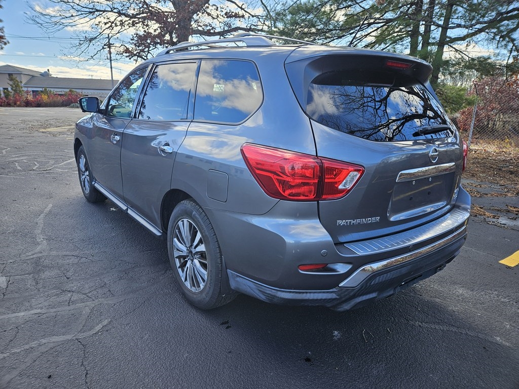 Nissan Pathfinder S 4WD 2017