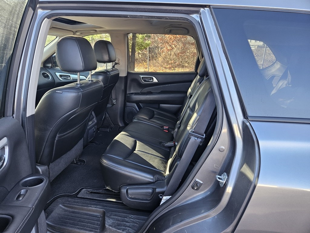 Nissan Pathfinder S 4WD 2017