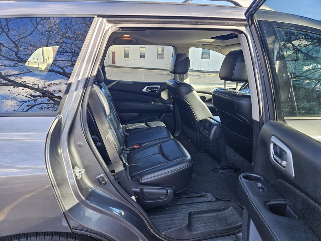 Nissan Pathfinder S 4WD 2017