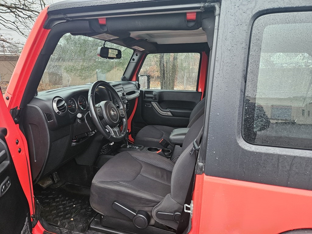 Jeep Wrangler Sport 4WD 2013