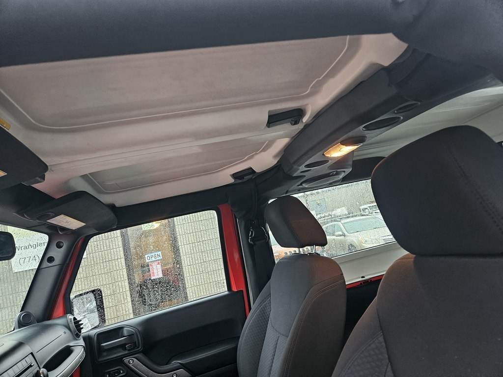 Jeep Wrangler Sport 4WD 2013