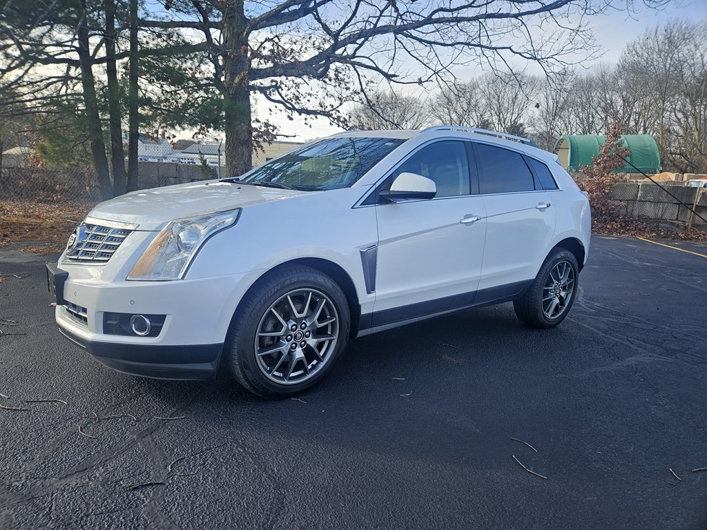 2016 Cadillac SRX Performance Collection's photo