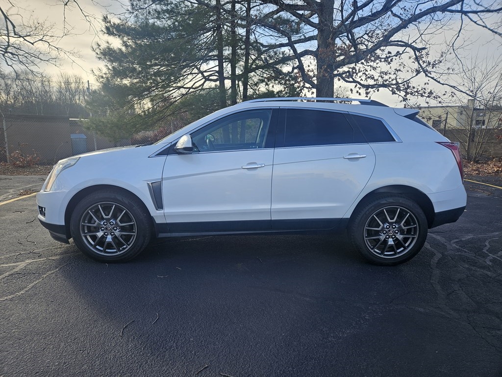 Cadillac SRX Performance Collection FWD 2016