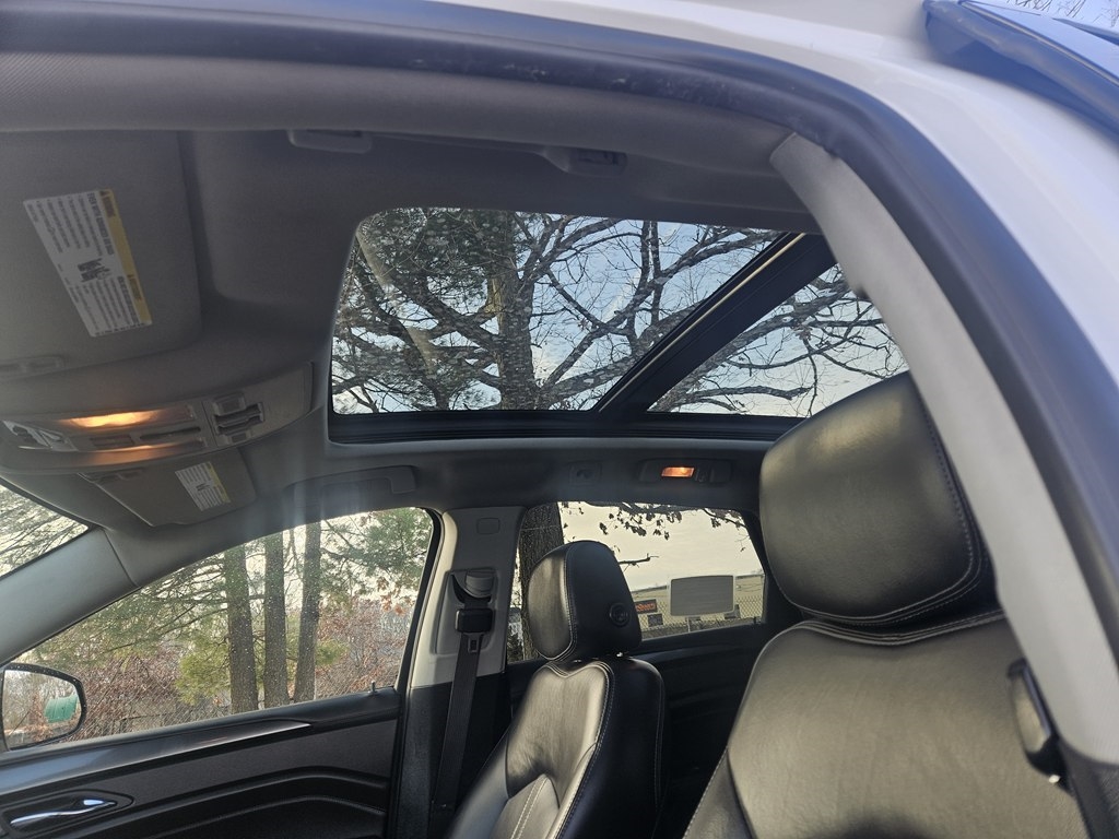 Cadillac SRX Performance Collection FWD 2016