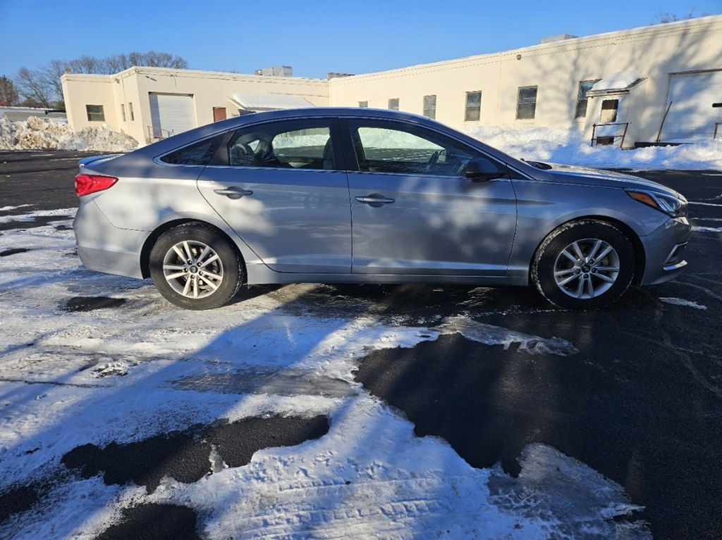 Hyundai Sonata SE 2016