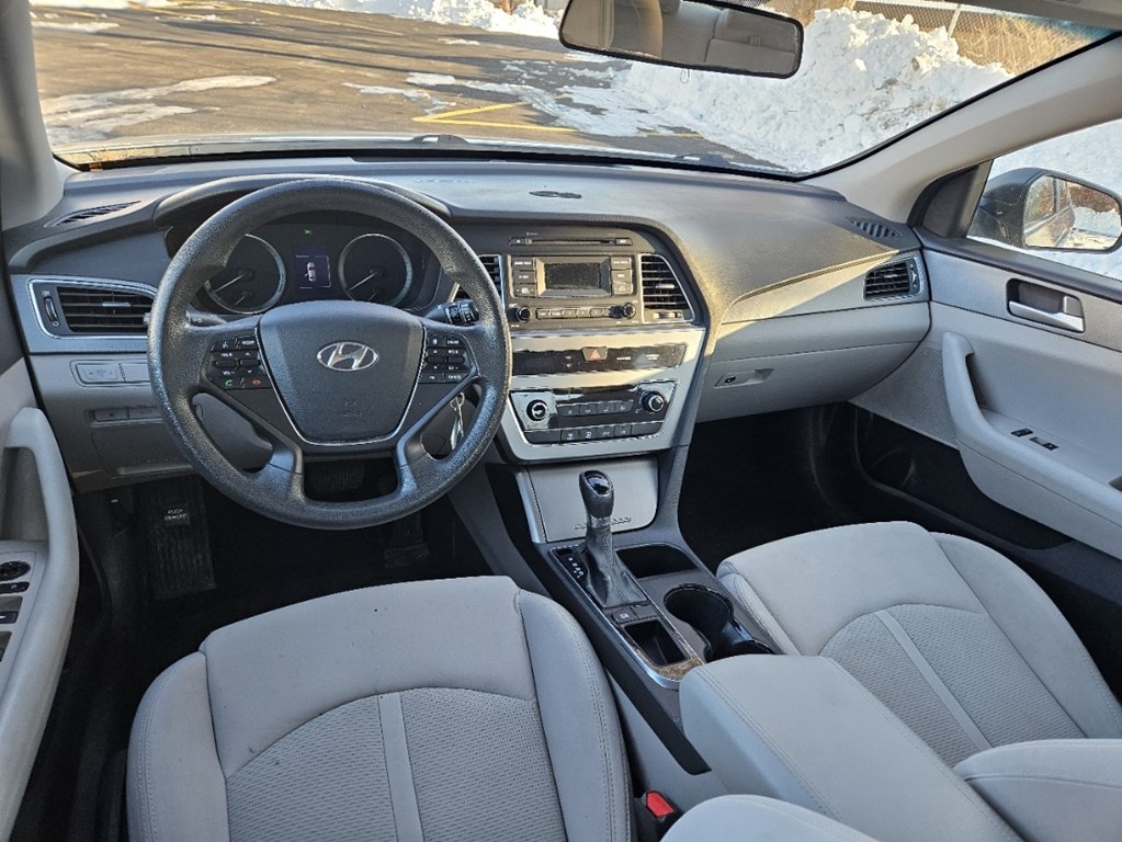 Hyundai Sonata SE 2016