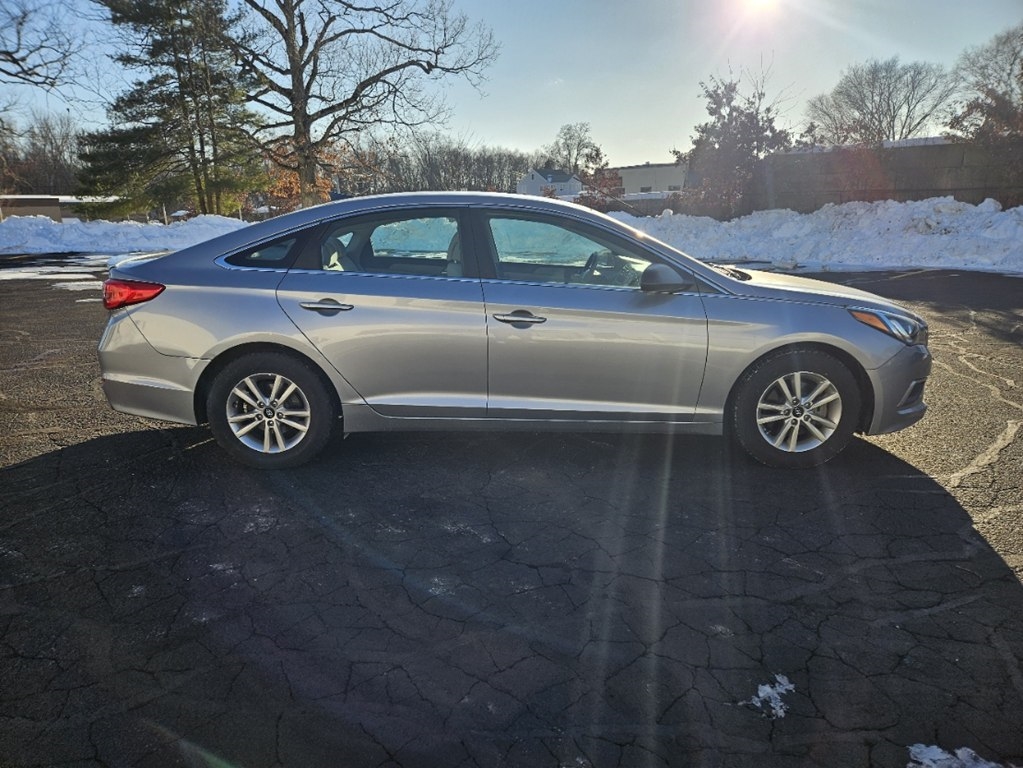Hyundai Sonata SE 2016
