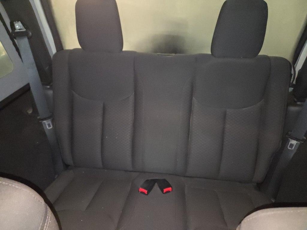 Jeep Wrangler Sport 4WD 2016