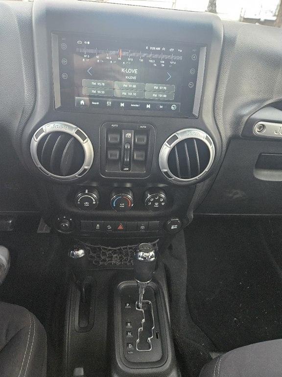 Jeep Wrangler Unlimited Rubicon 4WD 2013