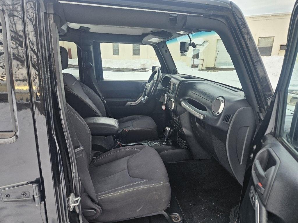 Jeep Wrangler Unlimited Rubicon 4WD 2013