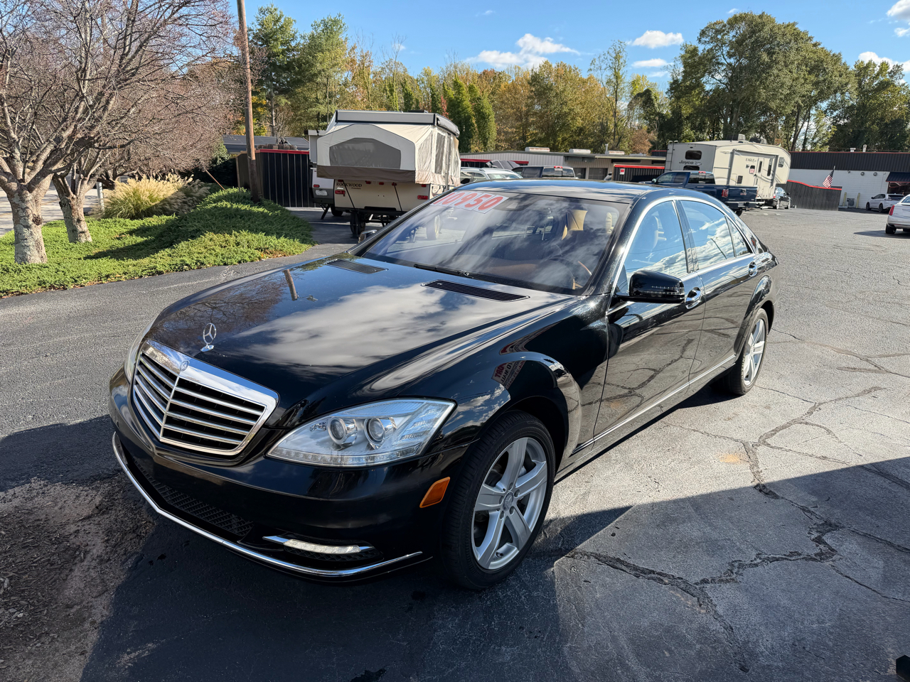 2010 Mercedes-Benz S-Class S550 4-MATIC