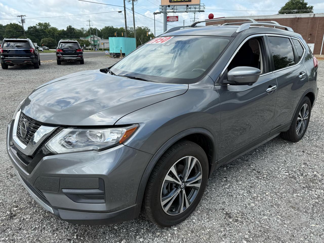 2019 Nissan Rogue FWD SV