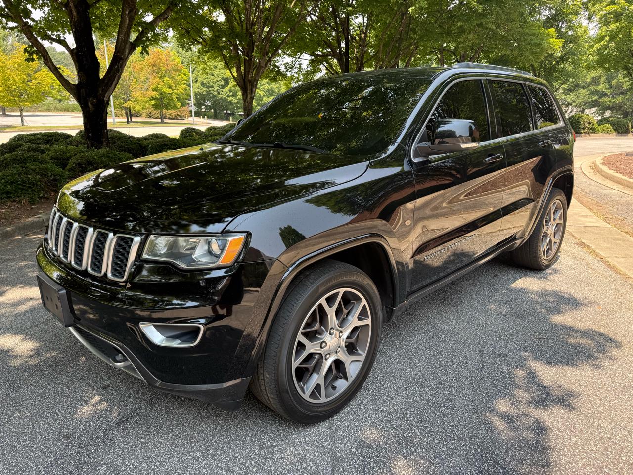 2018 Jeep Grand Cherokee Sterling Edition 4x2 *Ltd Avail*
