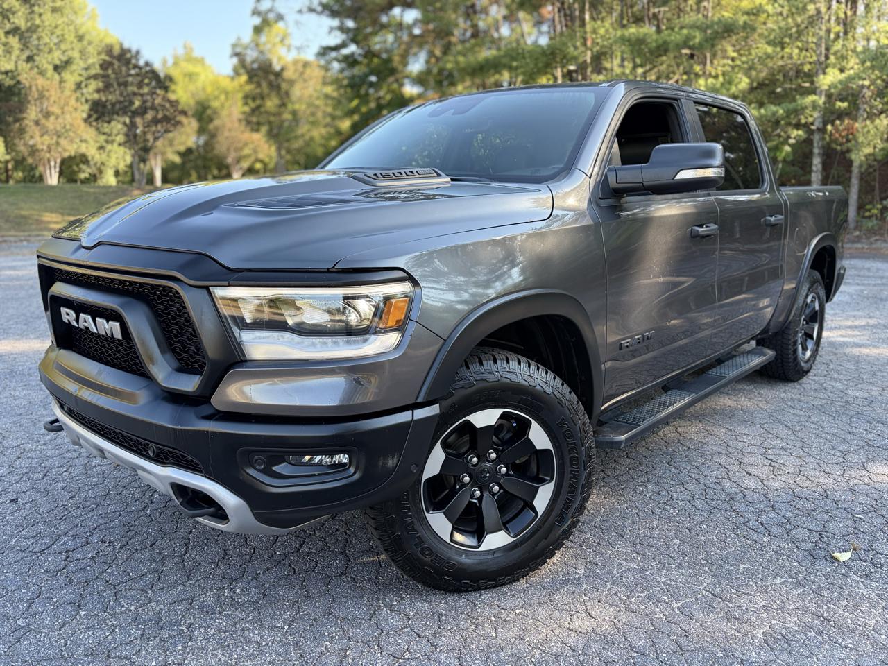 2022 RAM 1500 4WD Crew Cab 140.5" Rebel