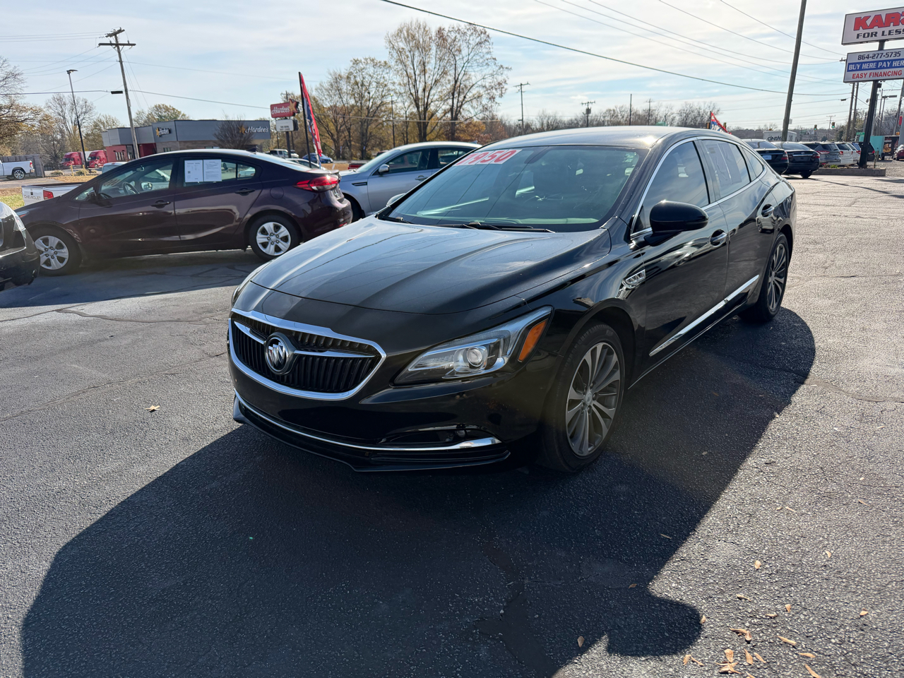 2017 Buick LaCrosse Essence's photo